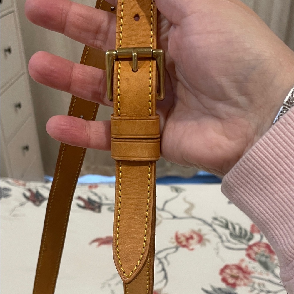 Louis Vuitton Dark Brown Monogram Messenger Bag - Picture 14 of 16